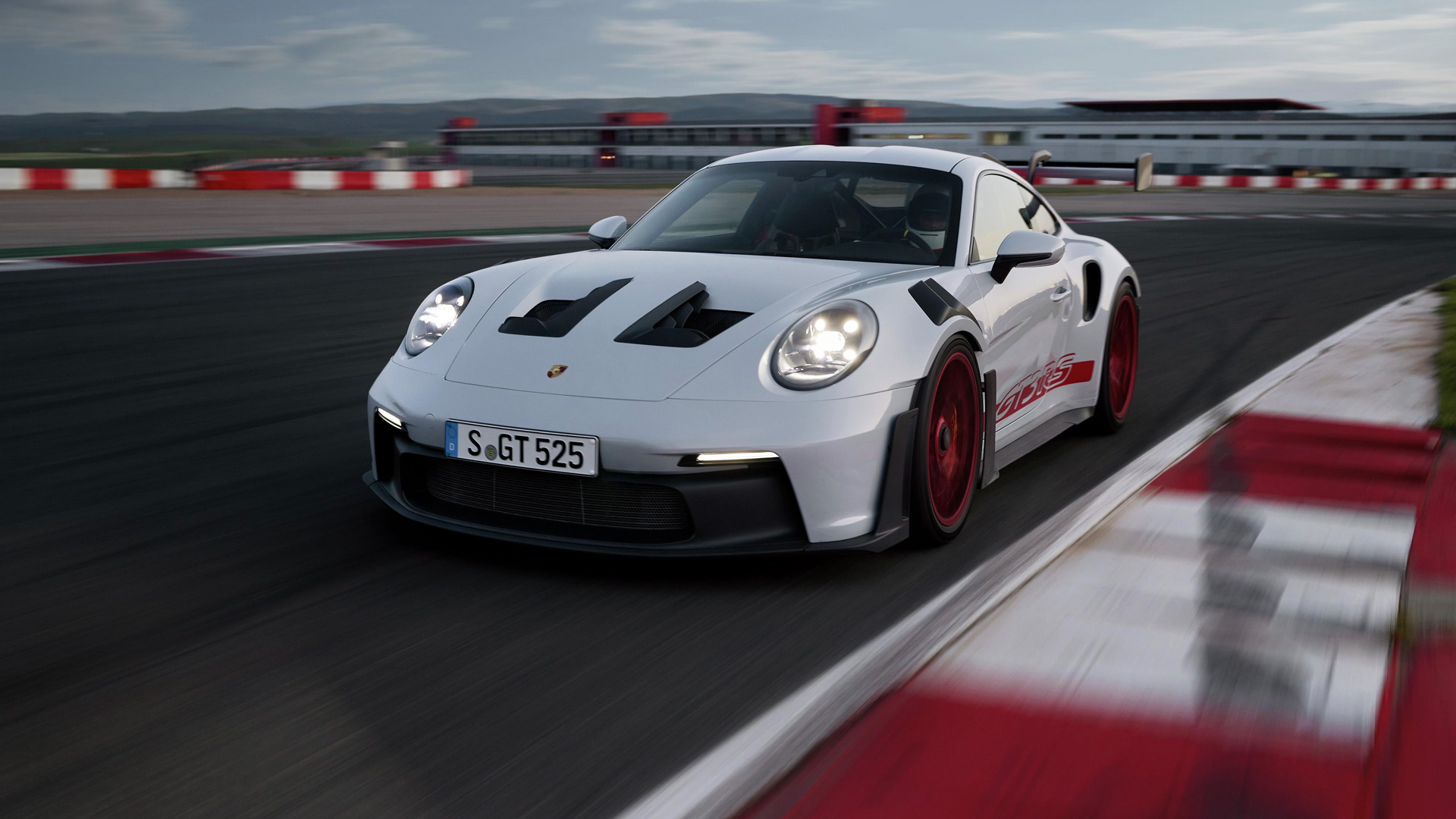 Porsche 992 GT3 RS - Circuit de l'Anneau du Rhin